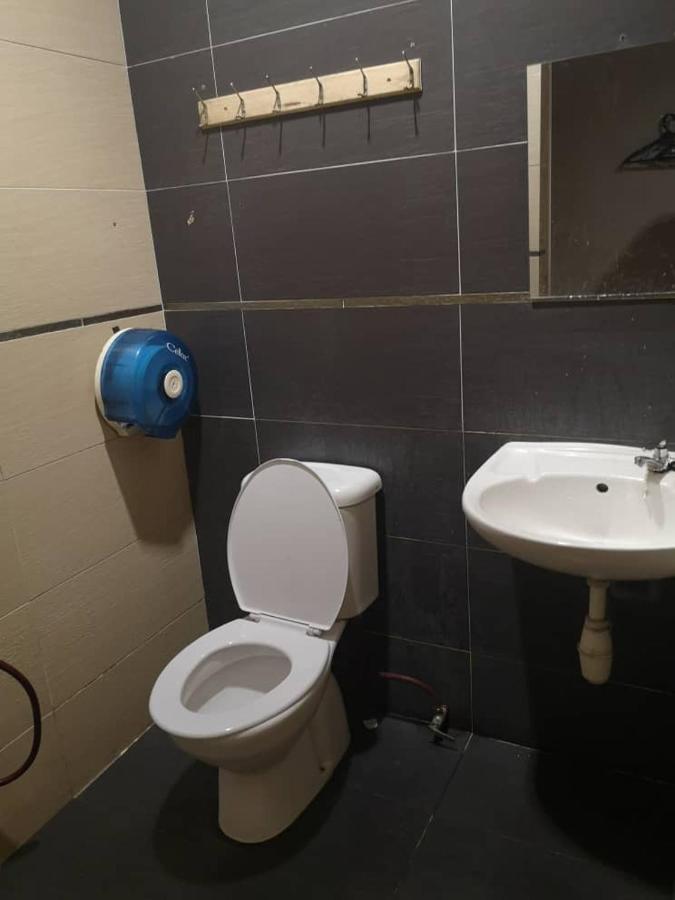 Nice Stay Hotel Raub Buitenkant foto