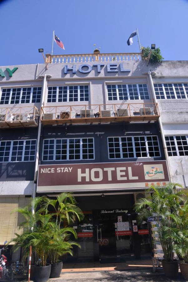 Nice Stay Hotel Raub Buitenkant foto